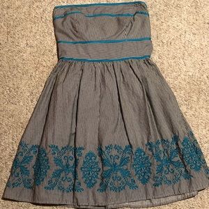 Black and white stripe dress